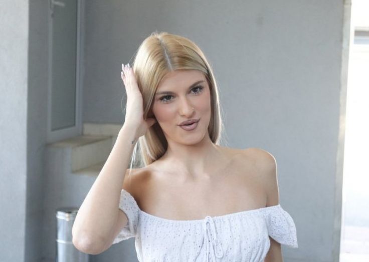 lena simic 02